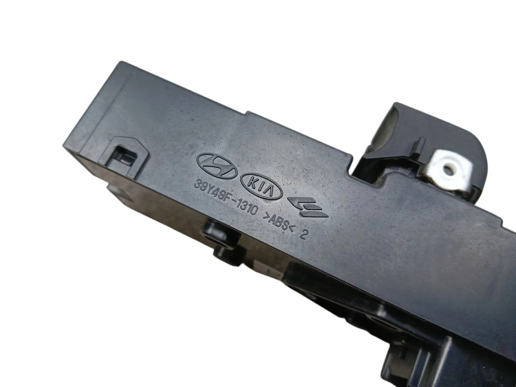 PANEL STEROWANIA SZYB HYUNDAI I30 II (2011-2014) 1.6 16V 120KM 39Y49F-1310
