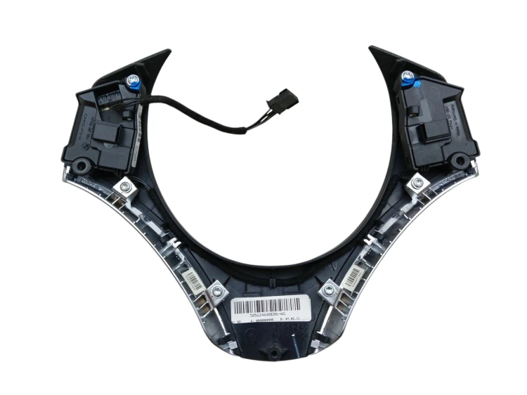 PRZYCISKI MULTIFUNKCJI KIEROWNICY BMW E81 LIFT (2007-2011) 2.0 122KM 679557