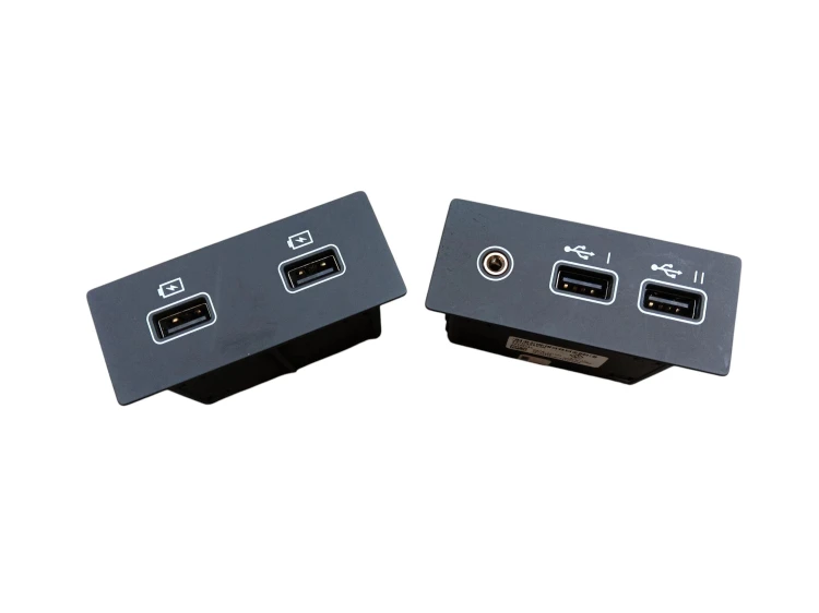 GNIAZDO USB RENAULT CAPTUR II (2019-2024) 1.6 E-TECH 143KM 284H39520R, 2802