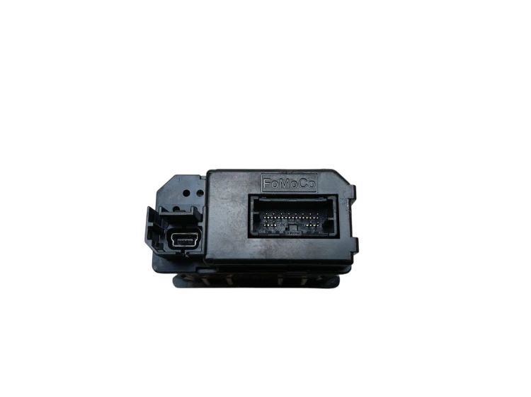 GNIAZDO USB FORD EDGE II (2015-2018) 3.5 V6 283KM EM2T-14F014-AA