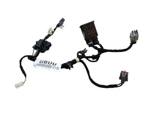 GNIAZDO USB FORD FOCUS MK4 (2018-2021) 1.5 EcoBlue 120KM HS7T-14F014-AD