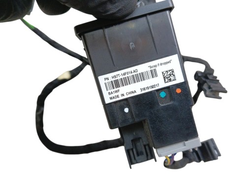 GNIAZDO USB FORD FOCUS MK4 (2018-2021) 1.5 EcoBlue 120KM HS7T-14F014-AD
