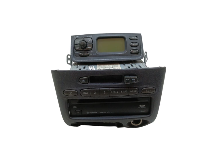 RADIO TOYOTA YARIS I (1999-2003) 1.0 VVT-I 68KM 86110-0D021, 86120-0D022, 0