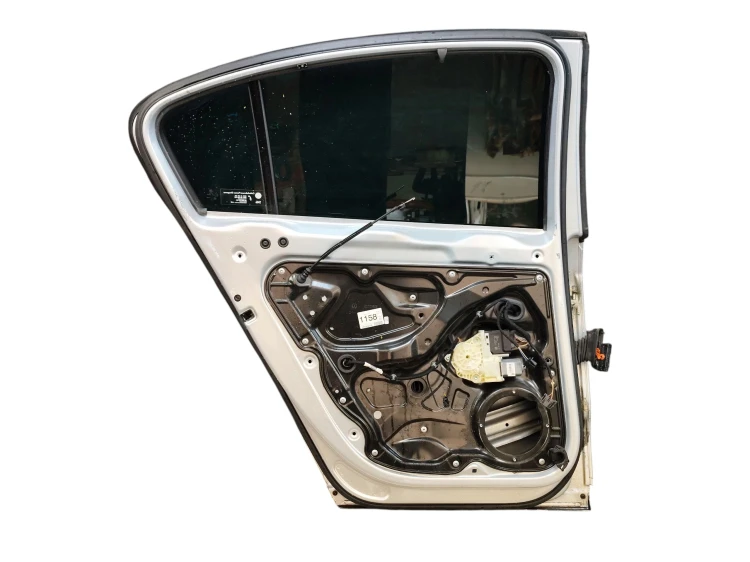 DRZWI LEWY TYŁ VOLKSWAGEN PASSAT B7 (2010-2014) 2.0 TDI 170KM