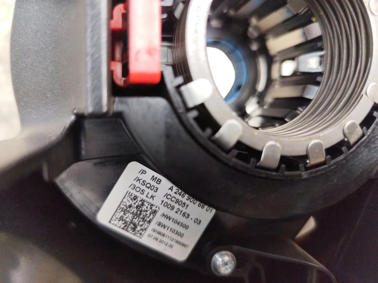 PRZEŁĄCZNIK ZESPOLONY MERCEDES B W246 (2011-2014) 1.8 CDI 109KM A2469006601