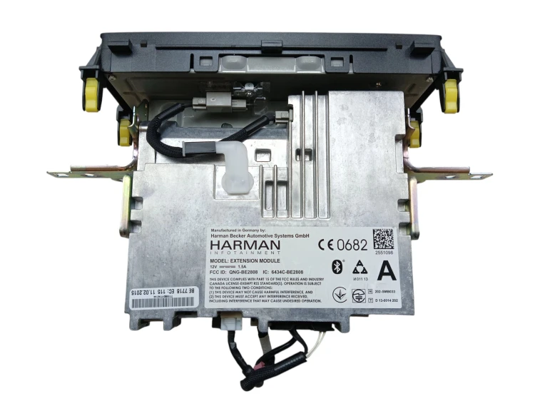 RADIO TOYOTA AURIS II E18 (2012-2015) 1.8 HYBRID 136KM 86140-00290