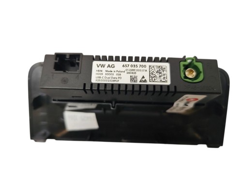 GNIAZDO USB SKODA ENYAQ LIFT (2025-) 85 286KM 210kW 657035700