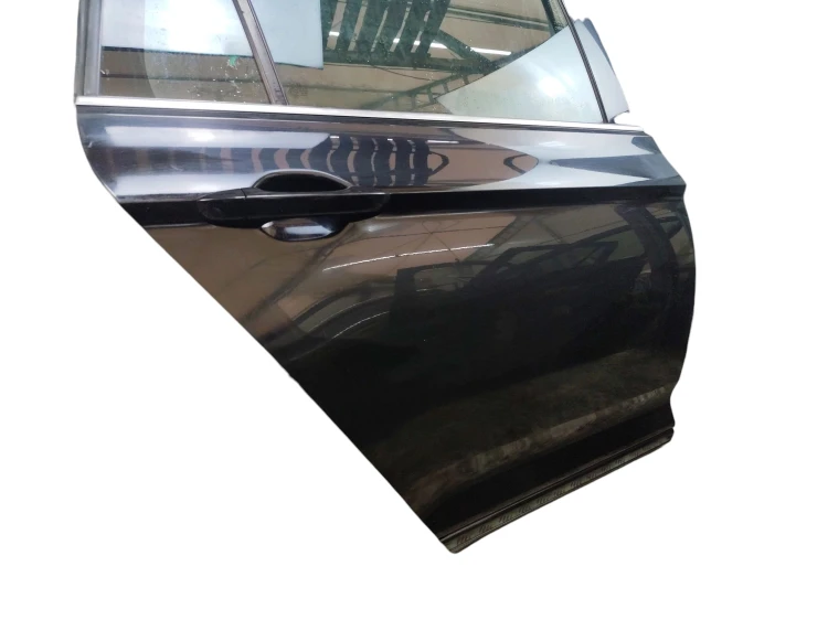 DRZWI PRAWY TYŁ VOLKSWAGEN PASSAT B8 (2014-2019) 2.0 TDI 150KM
