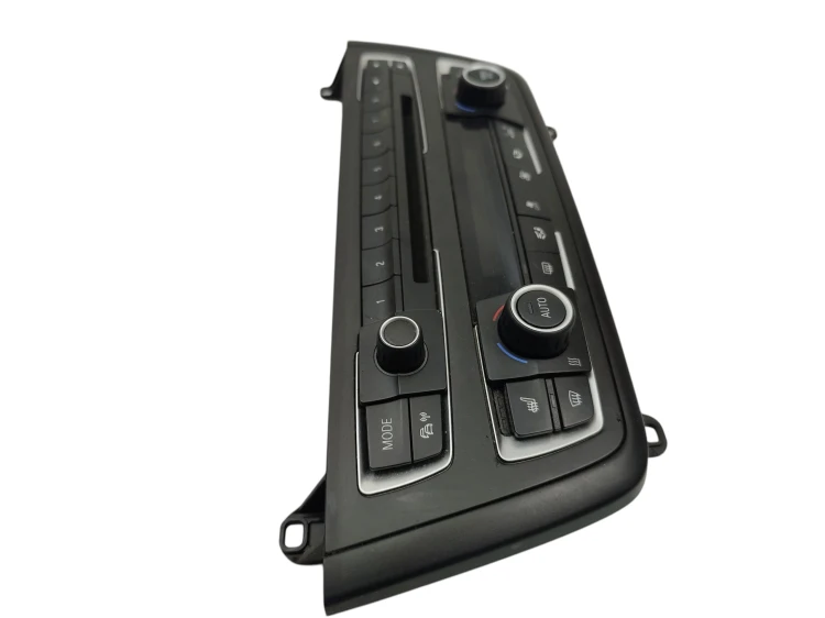 PANEL RADIA KLIMATYZACJI BMW F30 (2011-2018) 2.0 184KM