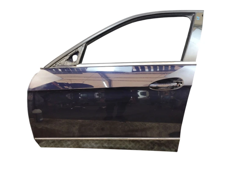 DRZWI LEWY PRZÓD MERCEDES E W212 (2009-2012) 3.0 CDI 231KM