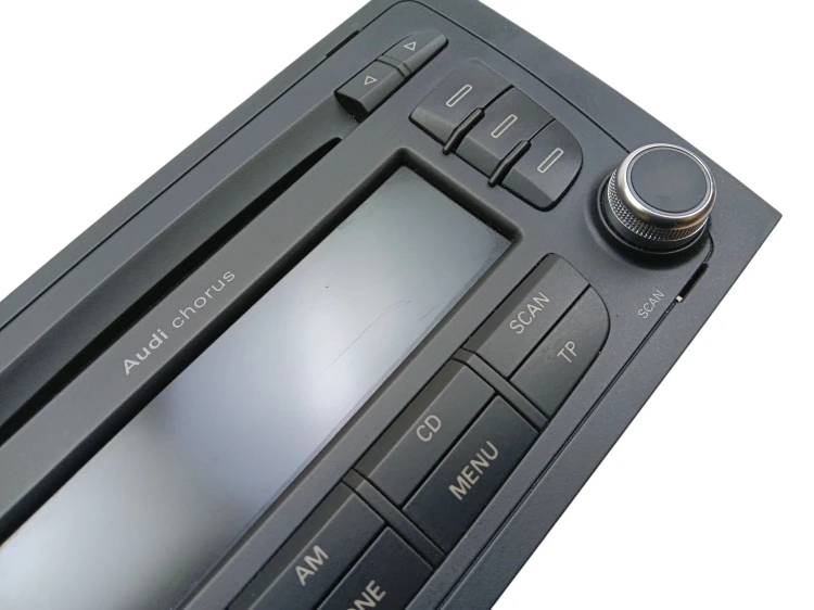 RADIO AUDI A3 8P (2003-2008) 1.6 8V 102KM 8P0035152C