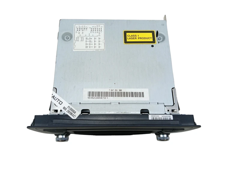 RADIO AUDI A3 8P (2003-2008) 1.6 8V 102KM 8P0035152C