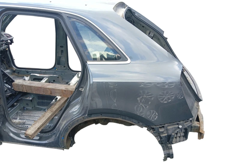 BŁOTNIK LEWY TYŁ AUDI Q3 I 8U (2011-2014) 2.0 TDI 177KM