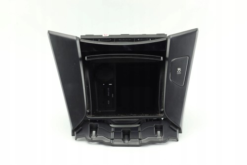 GNIAZDO USB AUX HYUNDAI I40 (2011-) 1.7 CRDI 84630-3Z720