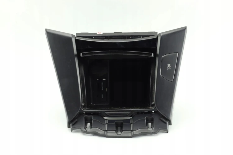 GNIAZDO USB AUX HYUNDAI I40 (2011-) 1.7 CRDI 84630-3Z720