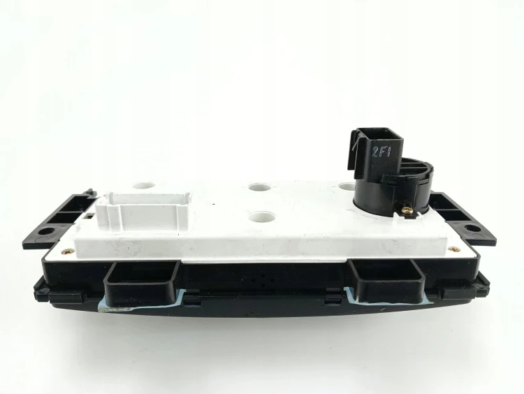 PANEL KLIMATYZACJI PONTIAC G6 (2004-2008) 3.5 V6 203KM 28039185