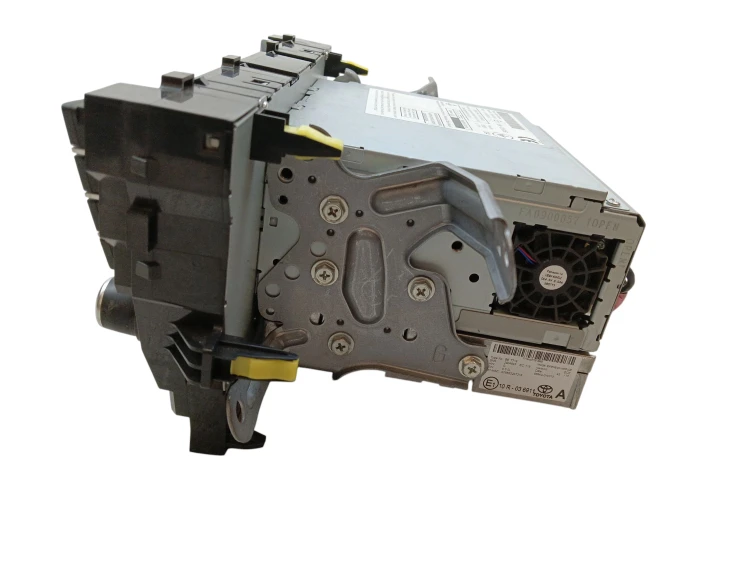 RADIO TOYOTA AVENSIS T27 LIFT (2015-2018) 2.0 D4D 143KM 86140-05240