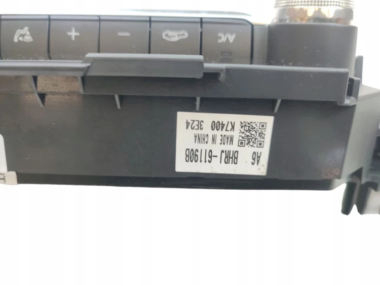 PANEL KLIMATYZACJI MAZDA CX-30 (2019-) 2.0 SKYACTIV-G M HYBRID 122KM BHRJ-6