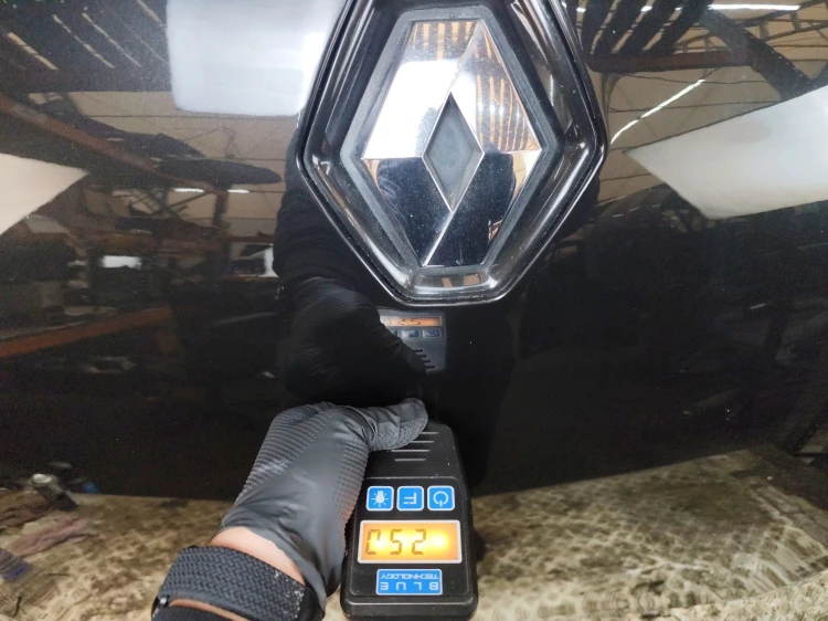 MASKA RENAULT LAGUNA III LIFT (2010-2015) 2.0 DCI 131KM