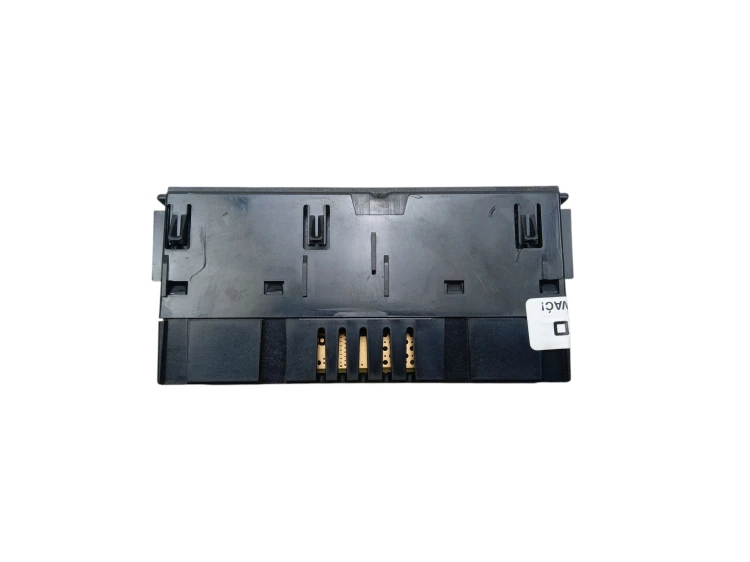 GNIAZDO USB AUDI Q4 E-TRON (2021-) 40 204KM 150kW 89A035736