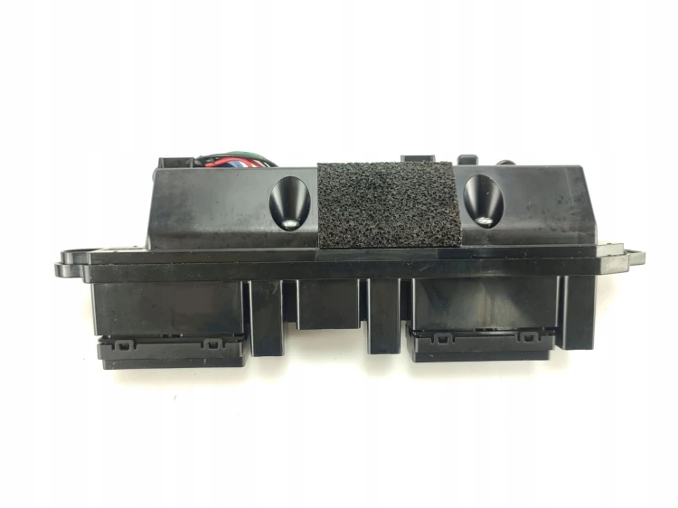 PANEL PODGRZEWANIA FOTELI LEXUS UX 250h (2018-2022) 2.0 HYBRID 184KM 84752-