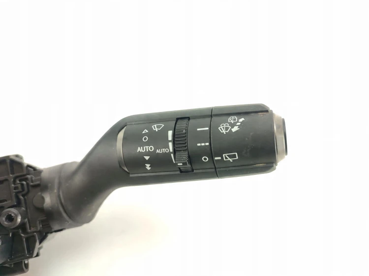 PRZEŁĄCZNIK ZESPOLONY LEXUS UX 250h (2018-2022) 2.0 HYBRID 184KM 89245-3308