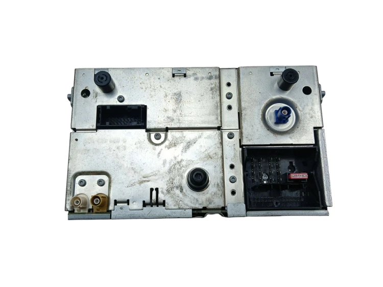 RADIO VOLKSWAGEN PASSAT B7 (2010-2014) 1.6 TDI 105KM 1P0035192