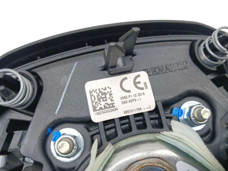 PODUSZKA KIEROWCY RENAULT KADJAR (2015-2018) 1.2 TCE 130KM 985701175R