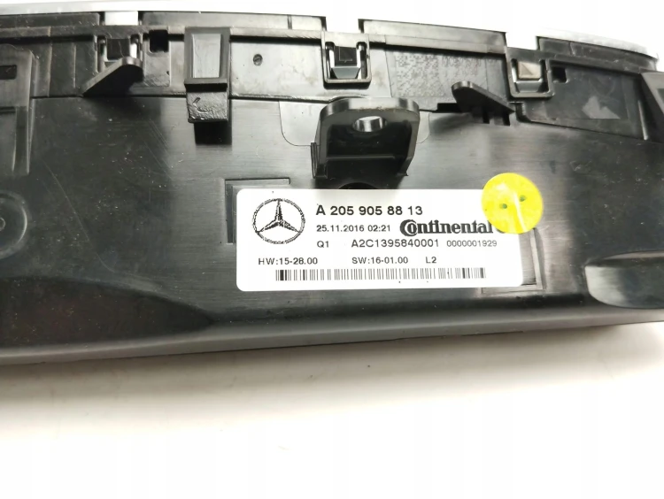 PANEL KLIMATYZACJI MERCEDES C W205 (2015-2018) 2.2 CDI 170KM A2059058813