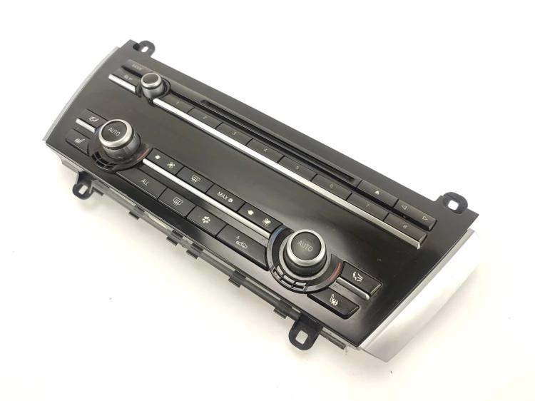 PANEL RADIA KLIMATYZACJI BMW F07 GRAN TURISMO (2009-2013) 3.0 D 245KM 92412