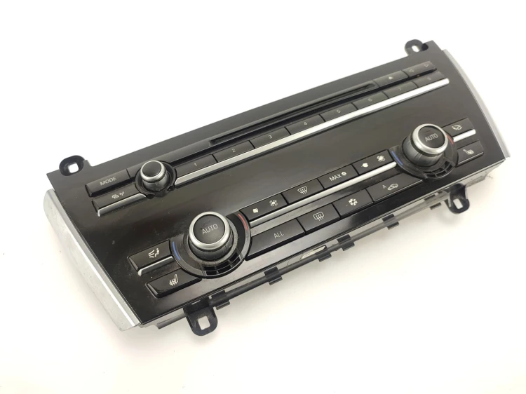 PANEL RADIA KLIMATYZACJI BMW F07 GRAN TURISMO (2009-2013) 3.0 D 245KM 92412