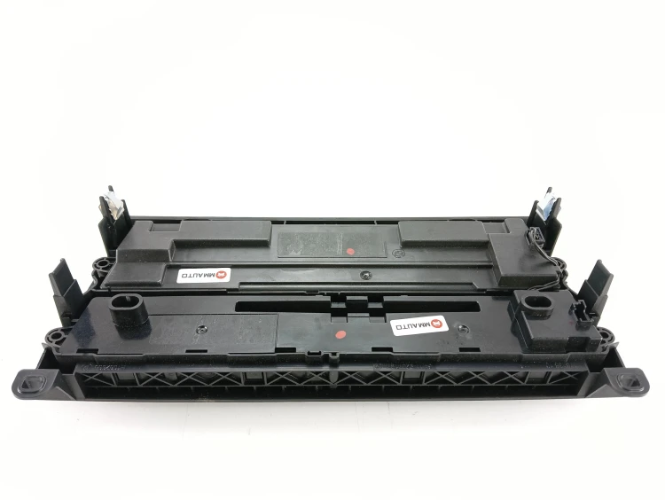 PANEL RADIA KLIMATYZACJI BMW F20 (2011-2015) 2.0 D 116KM 9207197