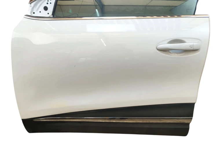 DRZWI LEWY PRZÓD RENAULT KADJAR (2015-2018) 1.2 TCE 130KM