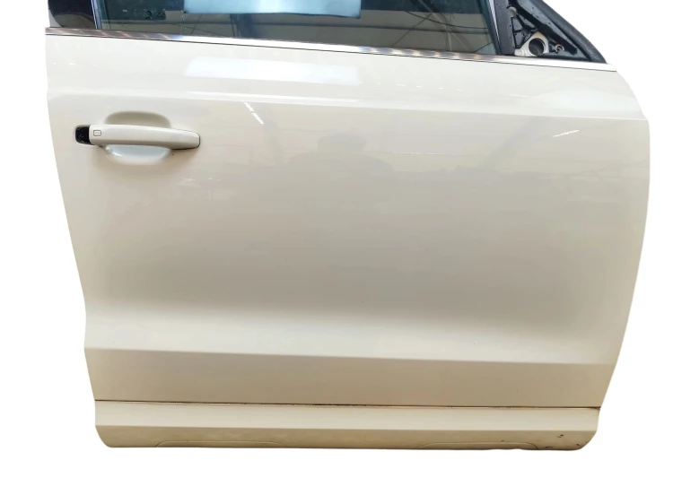 DRZWI PRAWY PRZÓD AUDI Q3 I 8U (2011-2014) 2.0 TDI 140KM