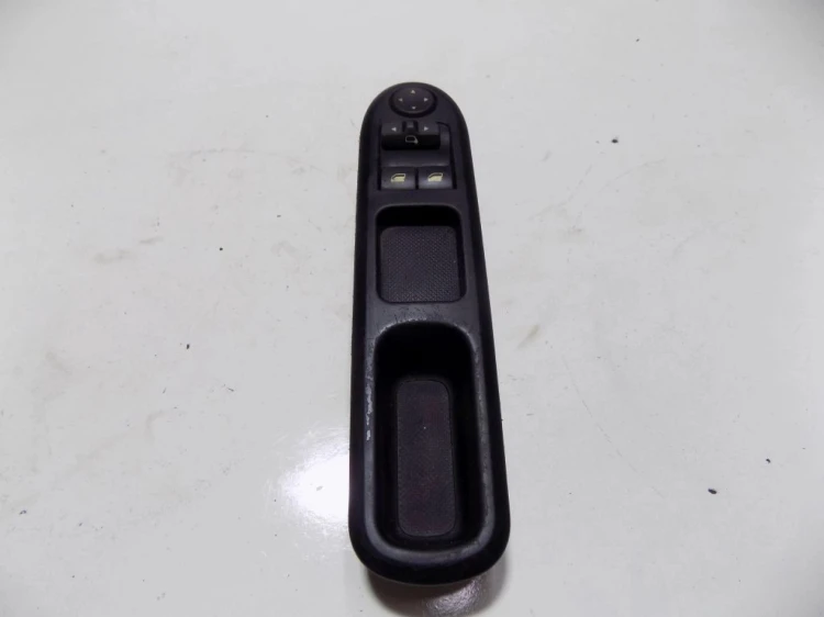 PANEL STEROWANIA SZYB PEUGEOT 407 (2004-2008)