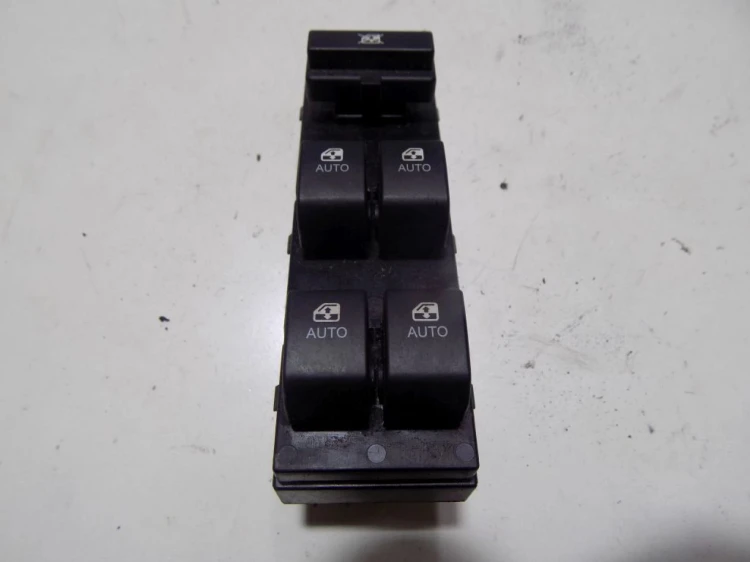 PANEL STEROWANIA SZYB KIA CEED I LIFT (2006-2012)