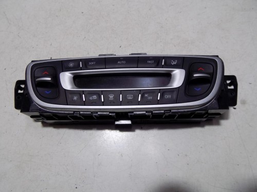 PANEL NAWIEWU RENAULT SCENIC III (2009-2013)