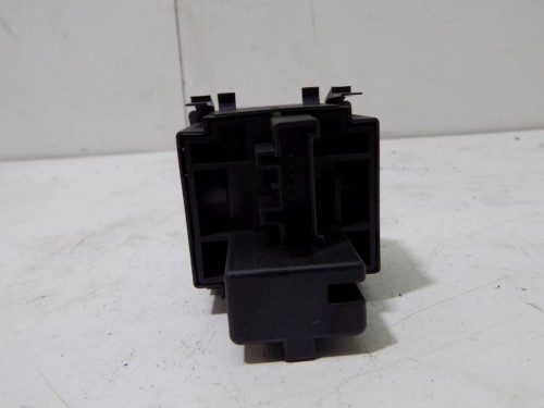 PRZYCISK REGULACJI ŚWIATEŁ RENAULT MEGANE II LIFT (2005-2008) 8200121805B