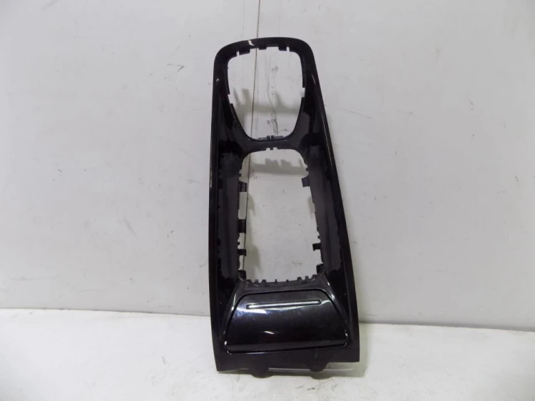 RAMKA TUNEL ŚRODKOWY CITROEN C5 III LIFT
