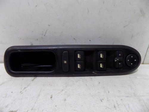 PANEL STEROWANIA SZYB PEUGEOT 407 (2004-2008) 96468704XT