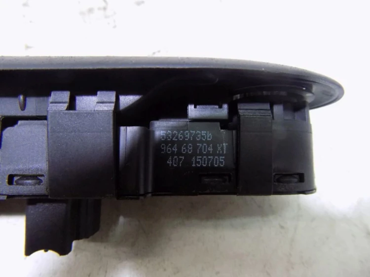 PANEL STEROWANIA SZYB PEUGEOT 407 (2004-2008) 96468704XT