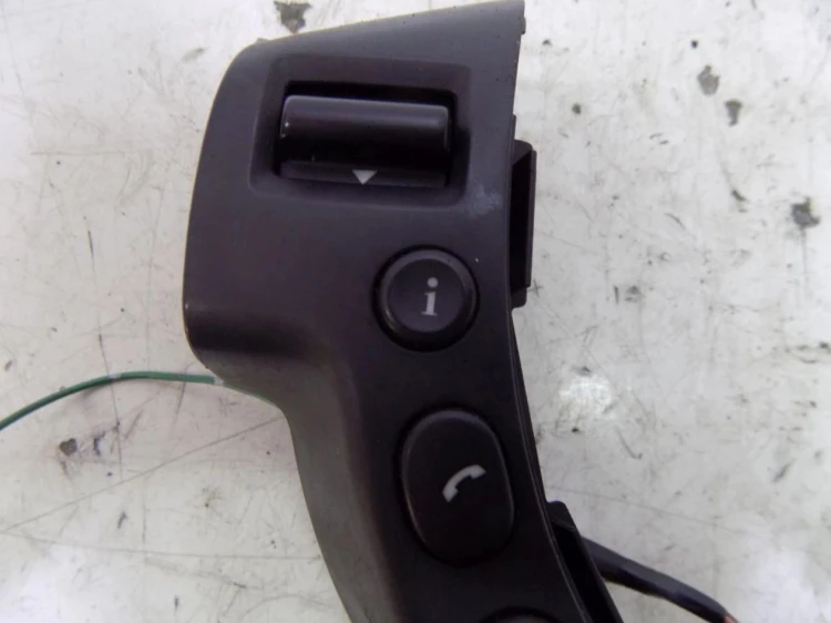 PANEL STEROWANIA KIEROWNICY NISSAN QASHQAI (2007-2013)
