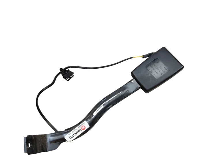 ZAPINKA PASA LEWY PRZÓD SEAT LEON II LIFT (2009-2012) 1.6 TDI 105KM 5P08577
