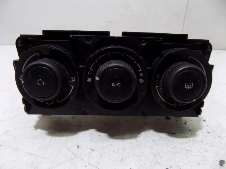 PANEL NAWIEWU PEUGEOT 308 T7 (2007-2013)