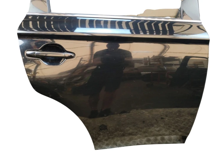DRZWI PRAWY TYŁ MITSUBISHI OUTLANDER III (2012-2015) 2.2 DI-D 150KM