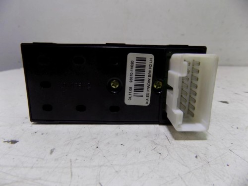 PANEL STEROWANIA SZYB KIA CEED I LIFT