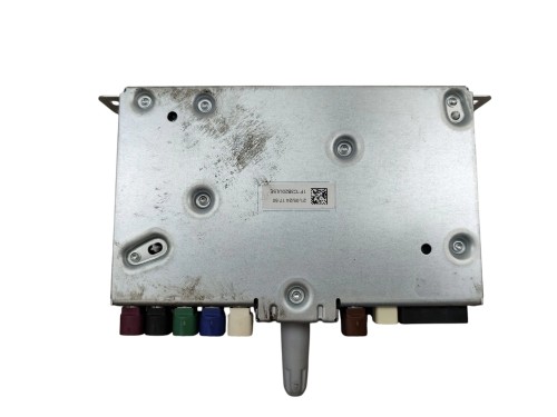 RADIO PEUGEOT 3008 III (2024-) 73kWh 210KM 154kW 9868579980