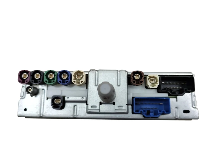 RADIO PEUGEOT 3008 III (2024-) 73kWh 210KM 154kW 9868579980