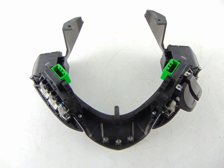 PRZYCISKI KIEROWNICY HONDA CIVIC VIII (2006-2011) 2.2 ICTDI