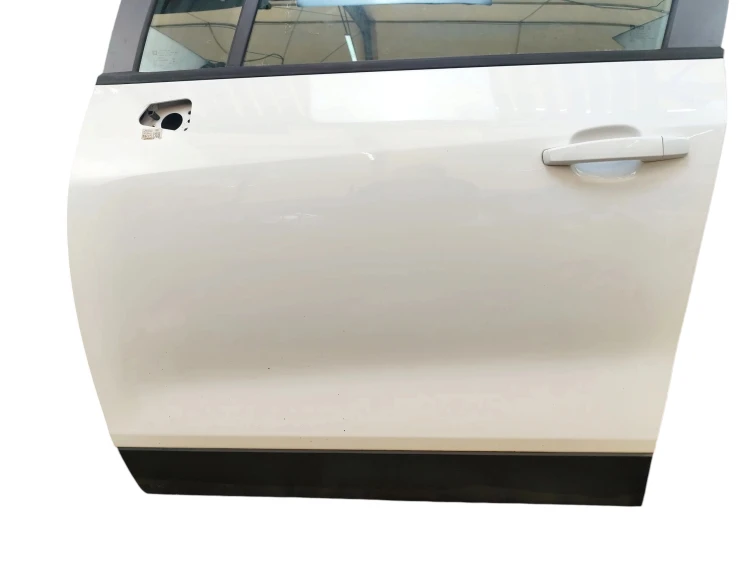 DRZWI LEWY PRZÓD OPEL MOKKA A LAK: GAZ Z40R (12-16)